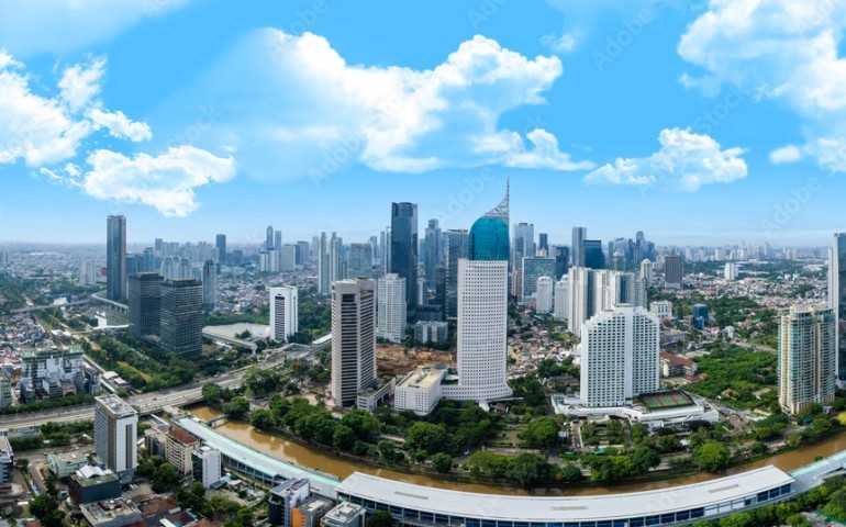 Mengatasi Jebakan Pendapatan Menengah, Solusi Produktivitas dan Peningkatan SDM Indonesia