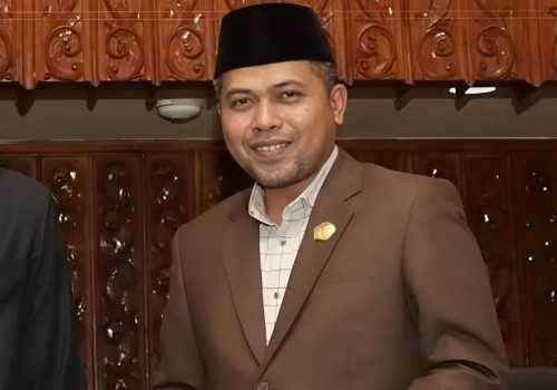 Ferry Wawan Cahyono Apresiasi Kebijakan Presiden Prabowo : Kenaikan Gaji Guru Jadi Terobosan Besar untuk Pendidikan Indonesia