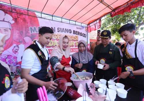 Pemkot Semarang Rayakan Hari Pangan Sedunia dengan Acara Memasak Bergizi di SMPN 14