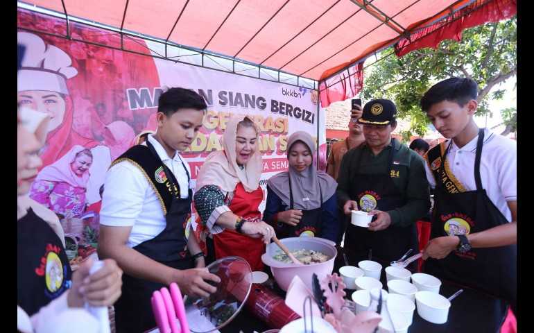 Pemkot Semarang Rayakan Hari Pangan Sedunia dengan Acara Memasak Bergizi di SMPN 14