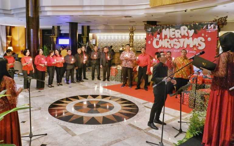 Christmas Tree Lighting di Hotel Ciputra Semarang, Perpaduan Pesona dan Kehangatan