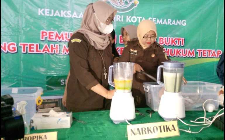 Tiga Bulan Penindakan, Kejari Kota Semarang Musnahkan Ratusan Paket Narkotika