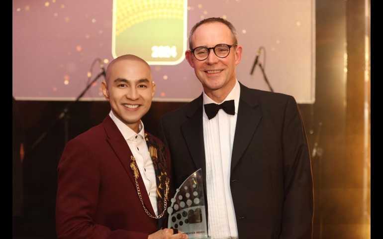 Indosat Ooredoo Hutchison Unggul di World Communication Award 2024 dengan Transformasi Digitalnya