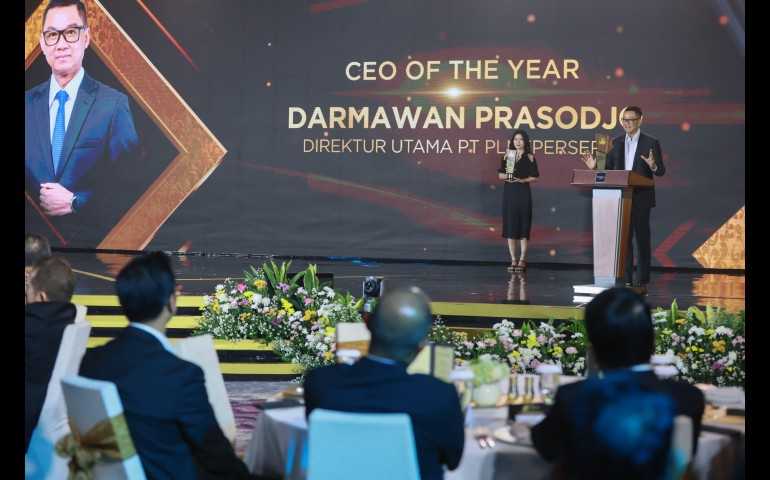 Hattrick! Dirut PLN Darmawan Prasodjo Kembali Dinobatkan Jadi CEO Of The Year 2024