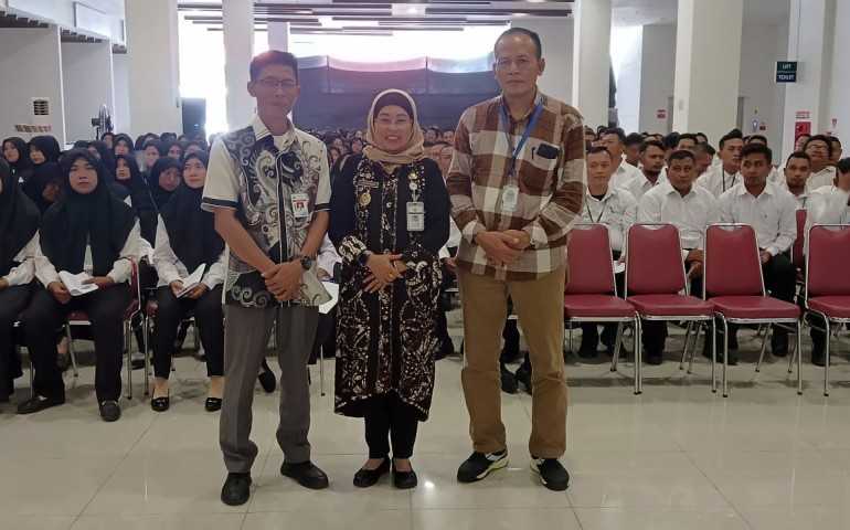 PJ Bupati Batang Lani Dwi Rejeki Pantau Seleksi Kompetensi PPPK 2024 di Undip Semarang
