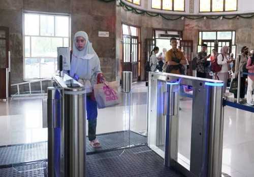 Stasiun Semarang Poncol Luncurkan Teknologi Face Recognition untuk Permudah Proses Boarding Nataru