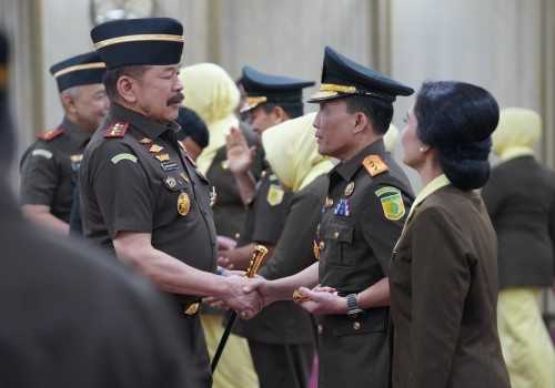 Jaksa Agung ST Burhanuddin Lantik Jamwas dan Kabadiklat Baru