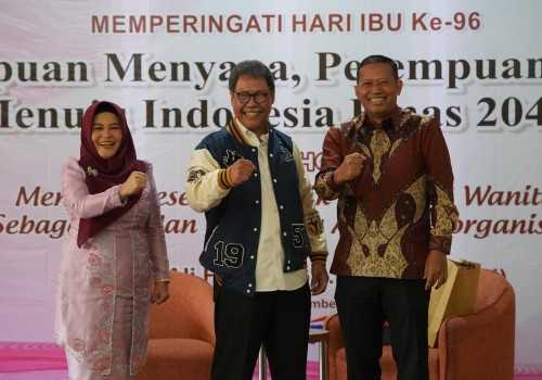 Kolaborasi DWP UNDIP dan Narasumber Terkemuka, Membangun Wanita Berdaya untuk Indonesia Emas 2045
