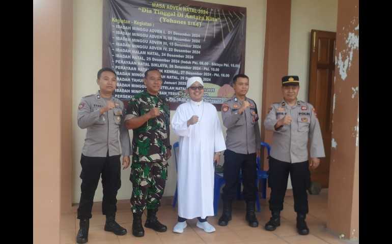 Kedamain Natal, Pemkab Kendal Kunjungi Tiga Gereja Besar di Kendal
