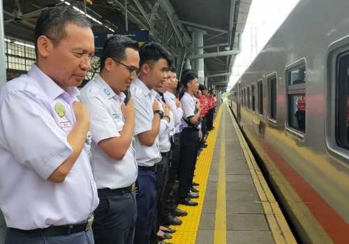Puncak Angkutan Nataru, 93 Persen Tiket dari Stasiun Gambir dan Pasar Senen Telah Terjual