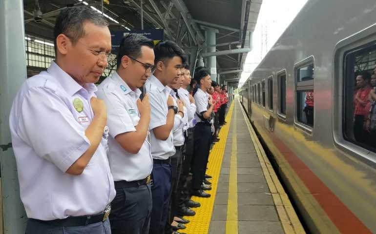 Puncak Angkutan Nataru, 93 Persen Tiket dari Stasiun Gambir dan Pasar Senen Telah Terjual