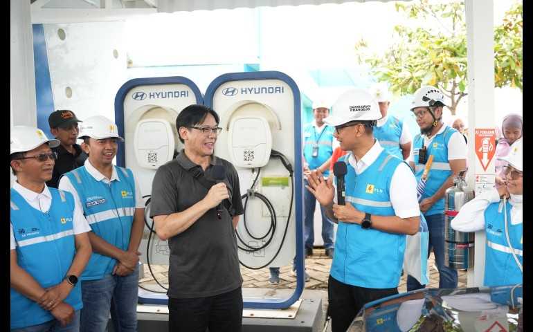 Hari Ke-7 Layani Nataru, Transaksi SPKLU PLN Cetak Rekor Tertinggi, Naik Lebih 400 Persen!