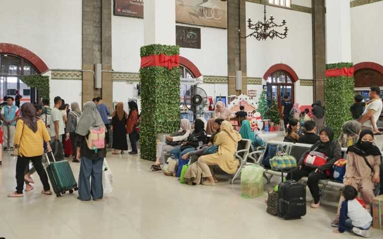 Sembilan Hari Masa Angkutan Nataru, Daop 4 Semarang Berangkatkan 200 Ribu Penumpang ke Berbagai Daerah