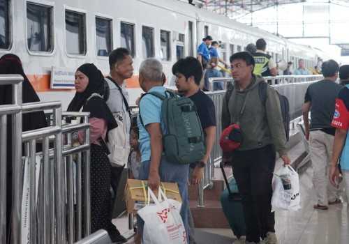 Catatkan Rekor ! Daop 4 Berangkatkan 28 Ribu Penumpang pada H-3 Tahun Baru