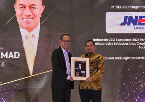 M Feriadi Soeprapto Dianugerahi Penghargaan Indonesia CEO Excellence 2024