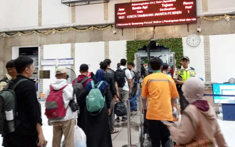 KAI Daop 4 Semarang Berangkatkan 25 Ribu Penumpang di Awal Tahun 2025