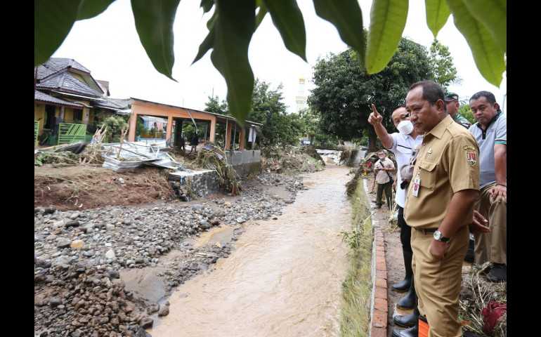 Pemkot Semarang Intensif Lakukan Penanganan Banjir