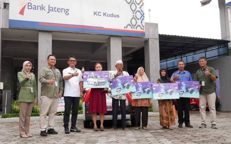 Sekda Kudus Serahkan Hadiah Utama Mobil Listrik di Undian Tabungan Bima Bank Jateng