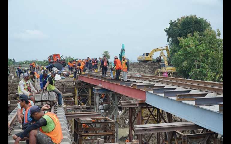 Update Pemulihan Jalur KA, KAI Daop 4 Semarang Terus Lakukan Masalah Stasiun Gubug-Karangjati