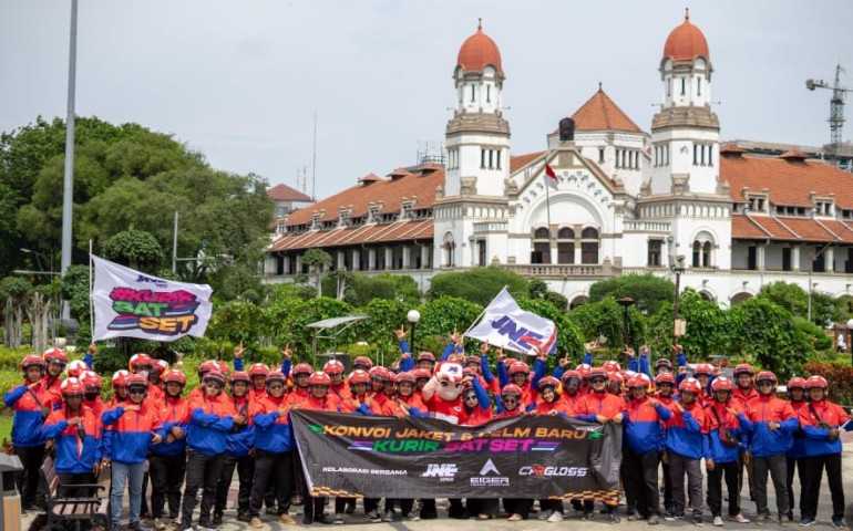 KurirSATSETJNE Upgrade Tampilan, Siap Bawa Paket dan Senyuman!