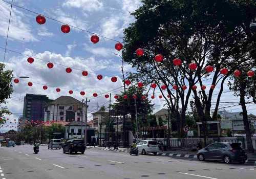 Pemkot Semarang Hiasi Kota dengan Ornamen Imlek, Simbol Kerukunan dan Akulturasi Budaya