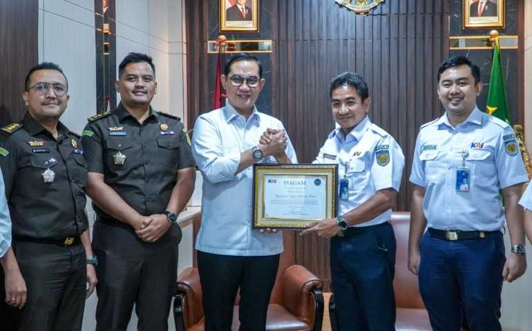 Perkuat Payung Hukum, KAI Daop 1 Jakarta Audensi Pengamanan Aset dengan Kejari Jakpus