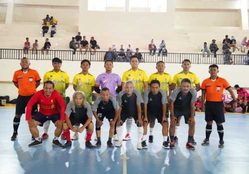 Sebelum Lengser, Bupati Dico Tunjukkan Aksi di Lapangan Futsal Bersama Forum Wartawan Kendal