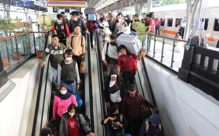 KAI Daop 1 Jakarta Ajak Masyarakat Gunakan Access by KAI untuk Beli Tiket Kereta