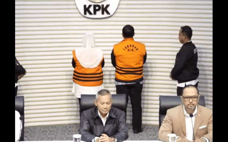 KPK Resmi Tahan Wali Kota Semarang dan Suami, Diduga Terima Fee Proyek Pendidikan