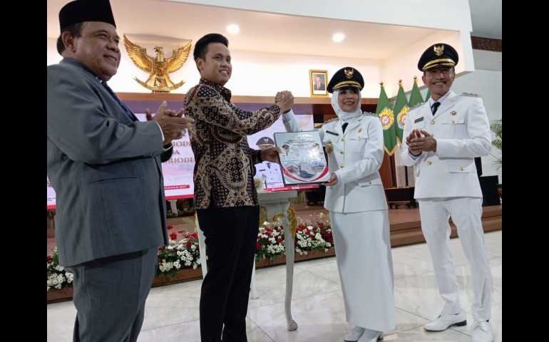 Bupati Kendal Resmi Berganti, Dyah Kartika Siap Tuntaskan Permasalahan Sampah dan Banjir