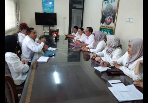 Notaris Se-Kabupaten Demak Serbu Pengadilan Negeri Semarang, Serukan Dukungan Notaris Yustiana Servanda yang Dituduh Pemalsuan Akta