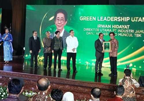 Ke Lima Kalinya ! Sido Muncul Raih Penghargaan Proper Emas dan Green Leadership Utama