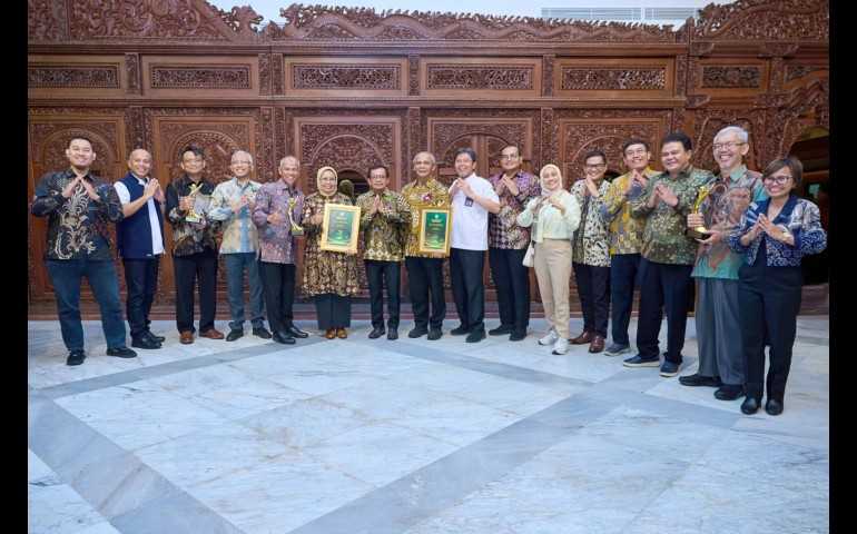 SIG Dominasi Penghargaan KLH 2024, Buktikan Kepemimpinan di Sektor Industri Hijau