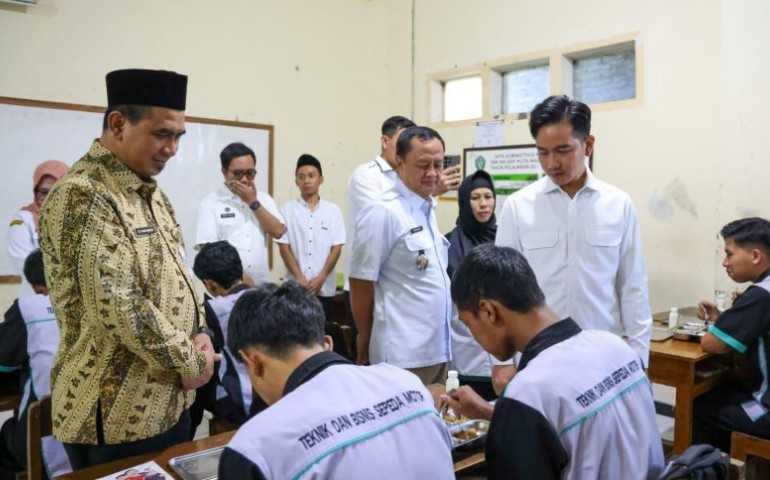 Makan Bergizi Gratis Terlaksana di 257 Sekolah Jateng, Sasar 80 Ribu anak