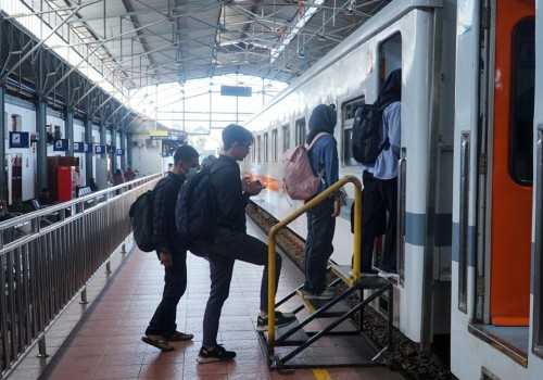 39 Ribu Penumpang Membludak di KA Daop 4 Semarang Saat Memasuki Bulan Ramadhan