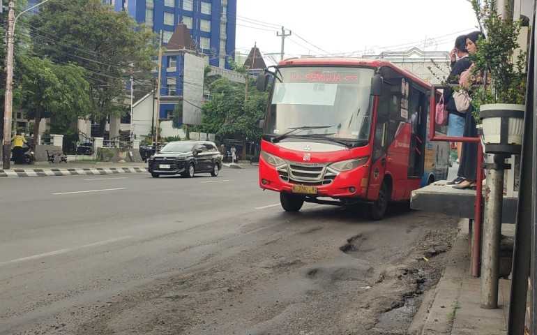 DPU Semarang Jawab Keluhan! Jalur BRT di Halte Pemuda Segera Mulus