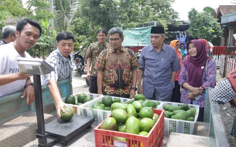 Maksimalkan Potensi Lokal, Komisi B DPRD Jateng Kunjungi Kabupaten Semarang dan Surakarta