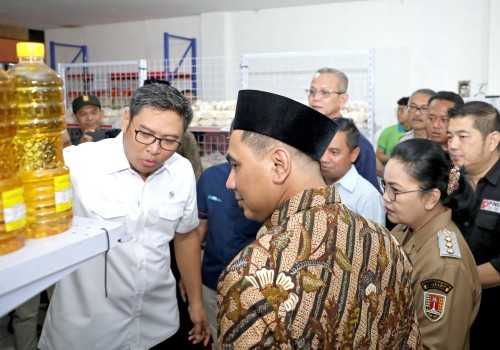 Dampingi Wamentan, Agustina Pastikan Stok Pangan Aman di Semarang