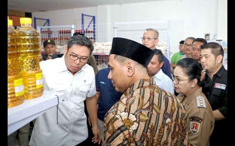 Dampingi Wamentan, Agustina Pastikan Stok Pangan Aman di Semarang
