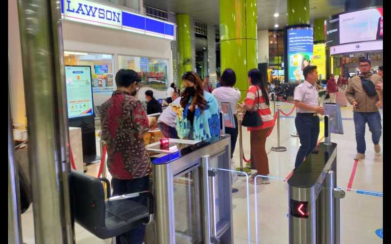 Lonjakan Pemudik Lebaran 2025: KAI Daop 1 Jakarta Ungkap Langkah Antisipasi untuk 845.448 Penumpang