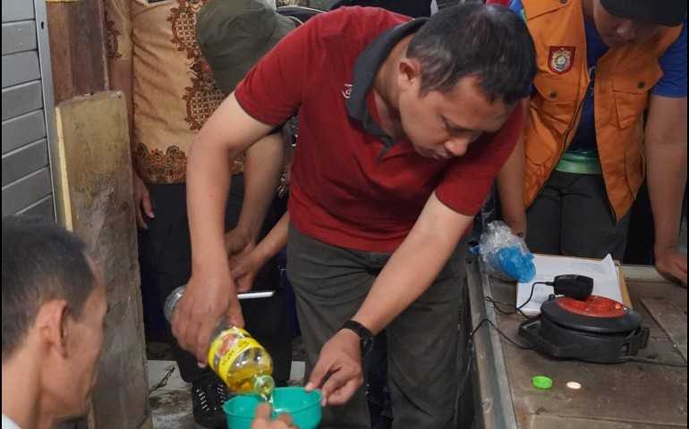 Pengawasan Pasar Kendal: Minyakita Dipastikan Sesuai Ukuran dan Harga