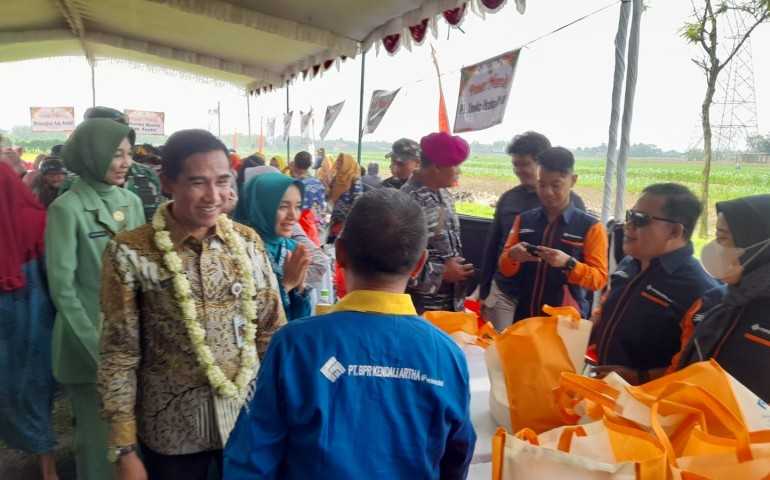 Pasar Murah di Sumberagung Ludes Diserbu Warga