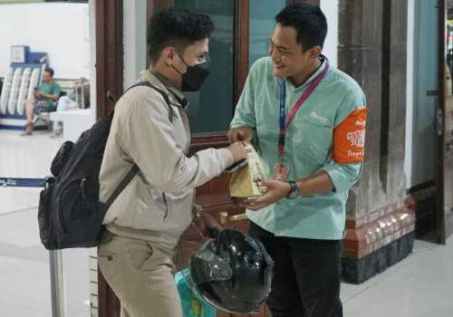 Mudik Nyaman dan Berkah! KAI Daop 4 Semarang Sediakan Takjil Gratis untuk Penumpang Setiap Hari