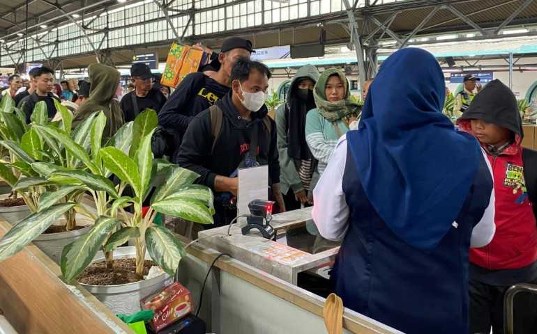 650 Ribu Tiket Terjual di Stasiun Gambir dan Pasar Senen, Masyarakat Antusias Pulang Kampung