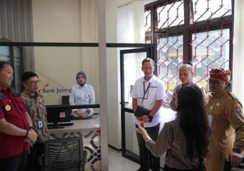 Layanan Paspor di MPP Temanggung, Bupati Pastikan Transparansi dan Efisiensi