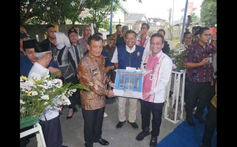 Terobosan Baru! 250 KK di Pekalongan Kini Nikmati Air Tawar Gratis Berkat Desalinasi
