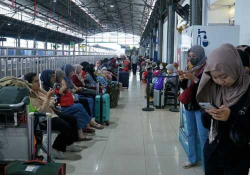 43 Ribu Pemudik Memadati Stasiun Semarang di Hari ke Lima Masa Mudik Lebaran