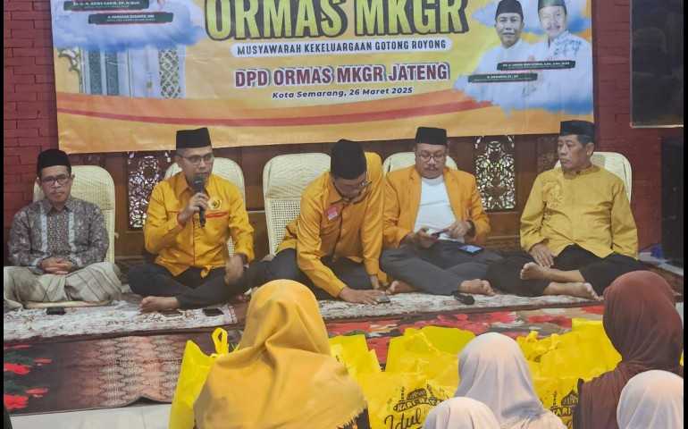 Momentum Berbagi di Bulan Suci, Anak Panti Anzalul Furqon Dapat Kehangatan Safari Ramadhan MKGR Jateng