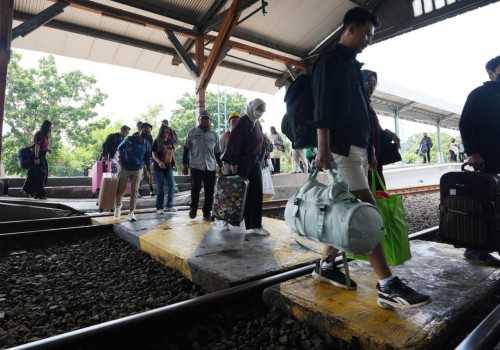 Daop 4 Semarang Operasikan KA Tambahan Lebaran Relasi Semarang-Jakarta Mulai 30 Maret 2025