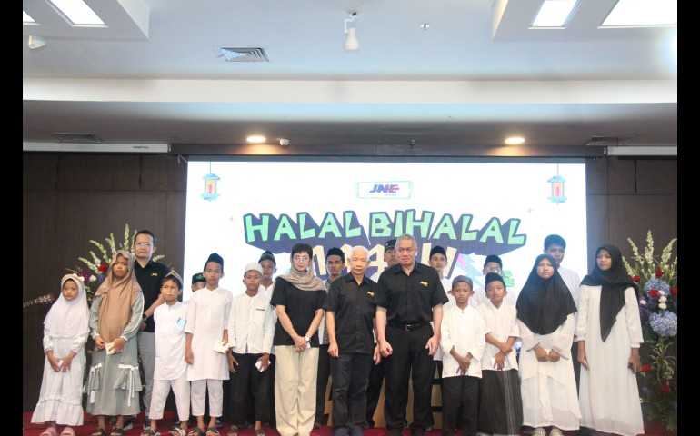 JNE Mempererat Silaturahmi Melalui Halal Bihalal 1446 H: Bersama Untuk Maju